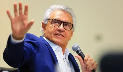 Caiado cobra cassação de ausentes em debate, mas faltou em 2022 quando liderava pesquisas
