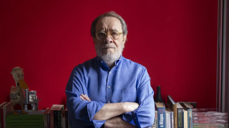 Fernando Morais processa OpenAI por uso não autorizado de seus livros no ChatGPT