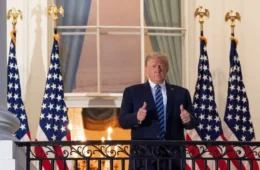 Jornalistas são barrados na Casa Branca mesmo após ordem judicial contra veto de Trump