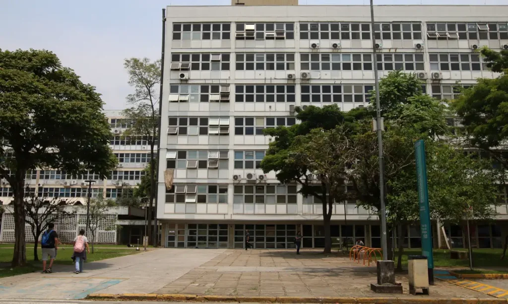USP anuncia R$ 50 milhões para Hospital Universitário após anos de problemas estruturais