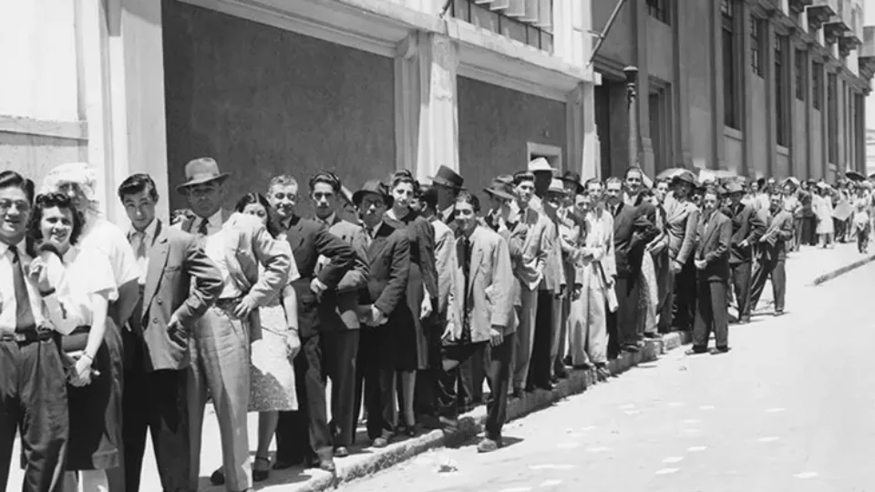 História do voto no Brasil: como o direito de escolher os representantes mudou ao longo do tempo?