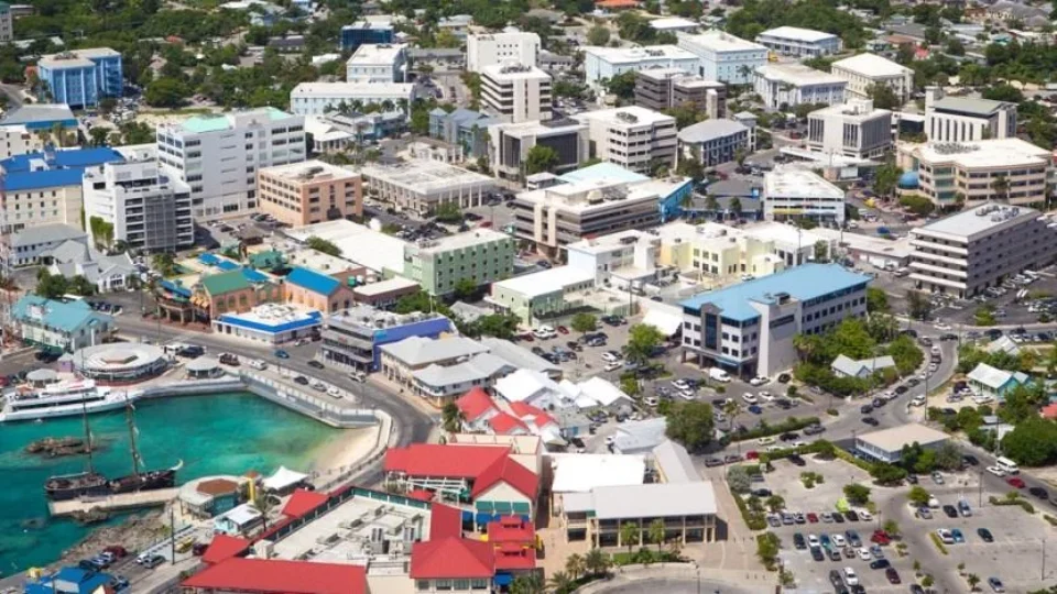 Ilhas Cayman cancelam holding de Vorcaro após Tether cobrar dívida