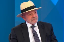 Na TV, Lula anuncia que fila do INSS vai ser zerada na próxima semana