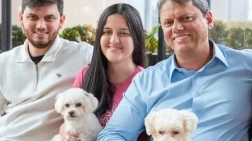Sócio dos filhos de Tarcísio tem elo com fornecedor de grupo que recebeu créditos de SP