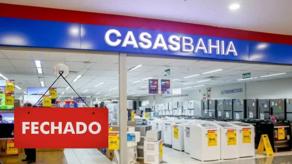 Sindicato prepara ação para tentar barrar demissão em massa na Casas Bahia