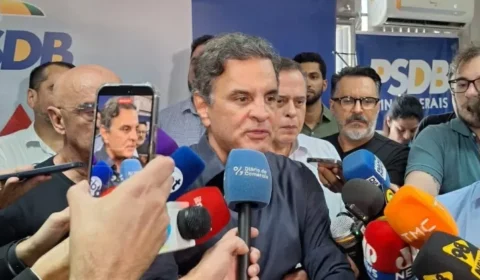 Aécio Neves muda de rota e anuncia candidatura ao Senado por Minas Gerais