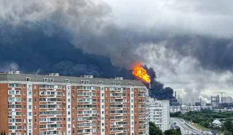 Ucrânia realiza um dos maiores ataques de drones à Rússia, afetando mais de 5 mil pessoas