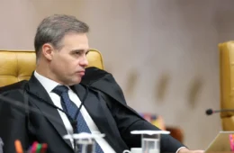 Nota da PF atropelou trégua e expôs disputa sobre provas com André Mendonça