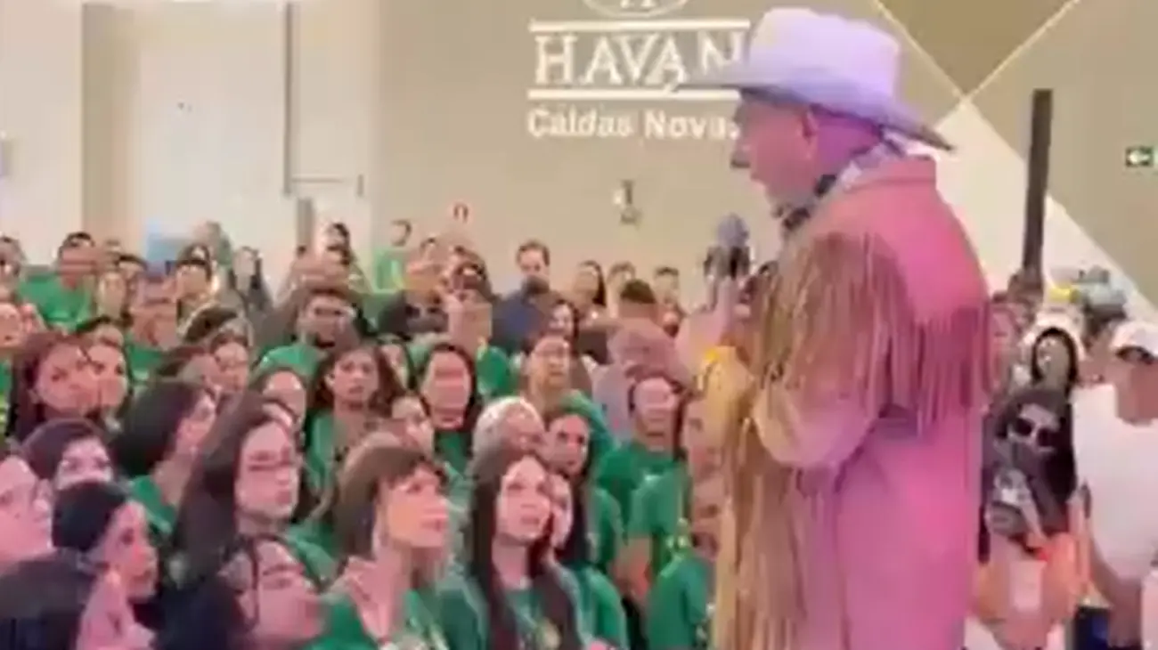 O empresário bolsonarista Luciano Hang durante discurso. Foto: Reprodução