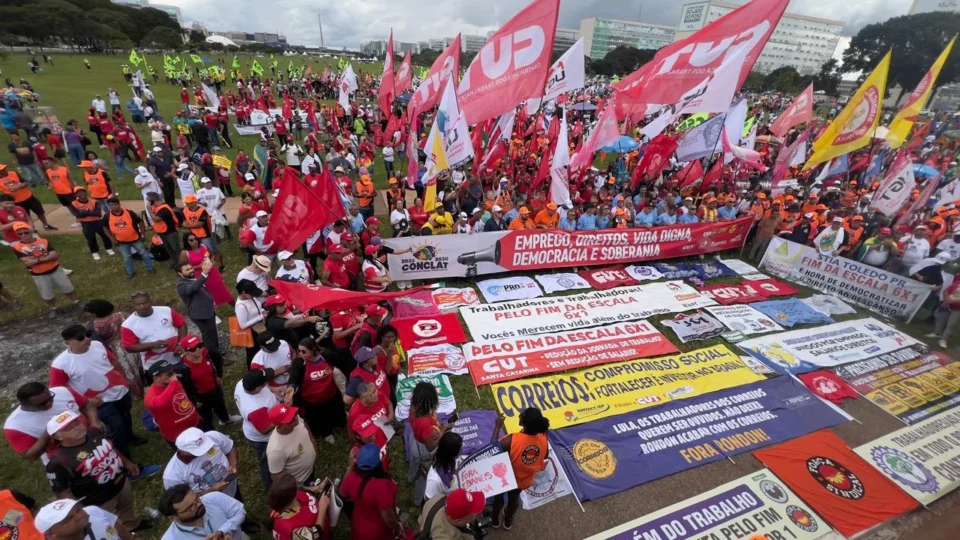 Fim da escala 6×1 leva trabalhadores a três dias de vigília no Senado, até 3 de setembro