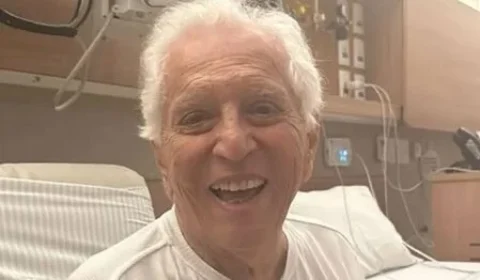 Apresentador Carlos Alberto de Nóbrega é alvo de ação por dívida de condomínio