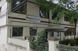 Dirigente de ensino é afastada após elogiar liderança de Hitler em reunião escolar