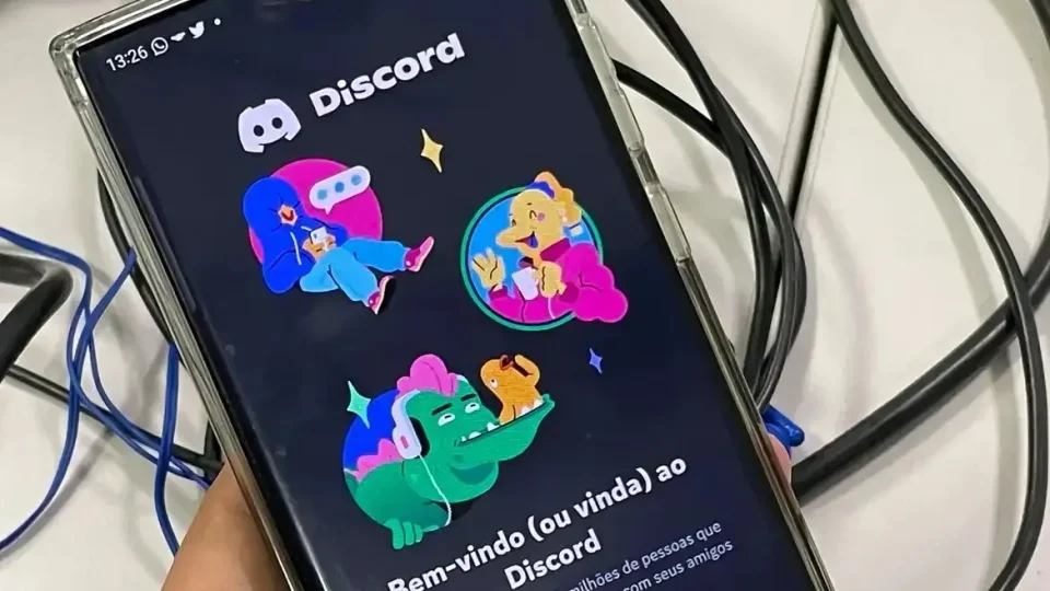 Agência determina que Discord interrompa lives depois de morte de jovem