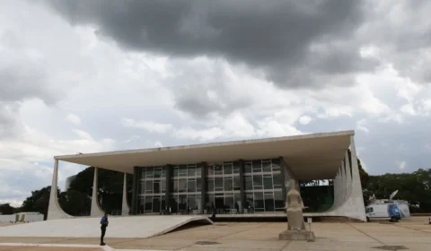 STF retoma julgamento sobre mandato-tampão para governo do Rio de Janeiro