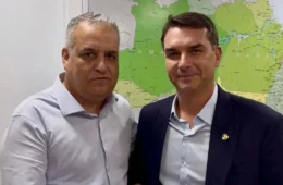Flávio Bolsonaro anuncia deputado Alfredo Gaspar como vice na chapa à Presidência
