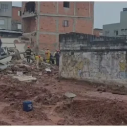 Imóvel desaba em São Bernardo (SP) e deixa vítima sob os escombros; três pessoas foram resgatadas