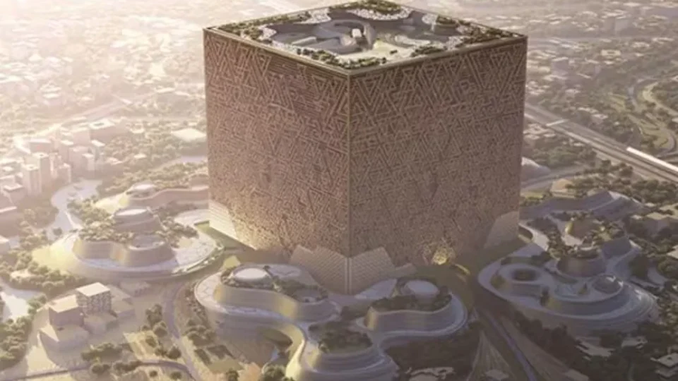Mukaab: Arábia Saudita retoma construção de megaedifício 7