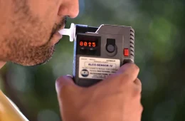 Projeto de lei prevê suspensão de 10 anos na CNH para motorista bêbado que matar