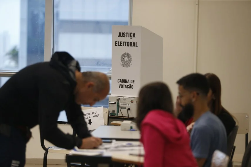 TRE-RJ muda 268 locais de votação para eleições de 2026