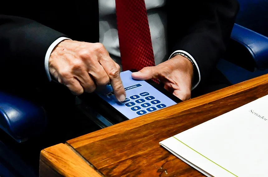 PP tenta mudar tramitação do fim da escala 6×1 às vésperas de votação no Senado