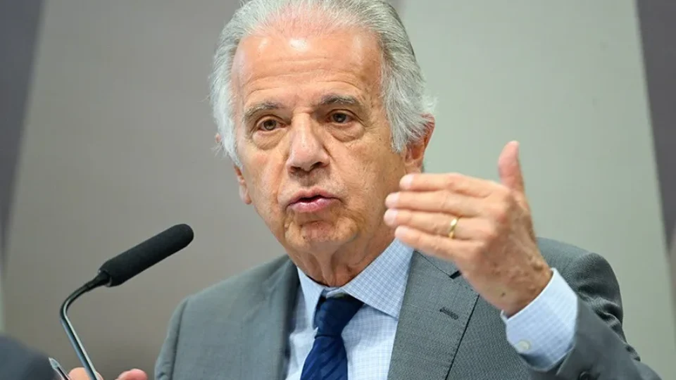 José Múcio entrou pelo portão que Lula abriu em 2004