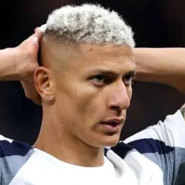 Governo Bolsonaro liberou em um dia transferência de imóvel disputado por Richarlison