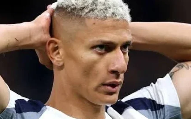Governo Bolsonaro liberou em um dia transferência de imóvel disputado por Richarlison