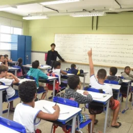 Redes de ensino têm prazo para cumprir regra e disputar ‘bônus’ do Fundeb