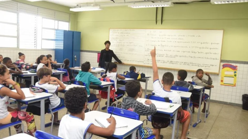 Redes de ensino têm prazo para cumprir regra e disputar ‘bônus’ do Fundeb
