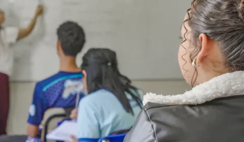 SC tem leis sobre educação domiciliar derrubadas na Justiça; deputada tenta anistiar pais