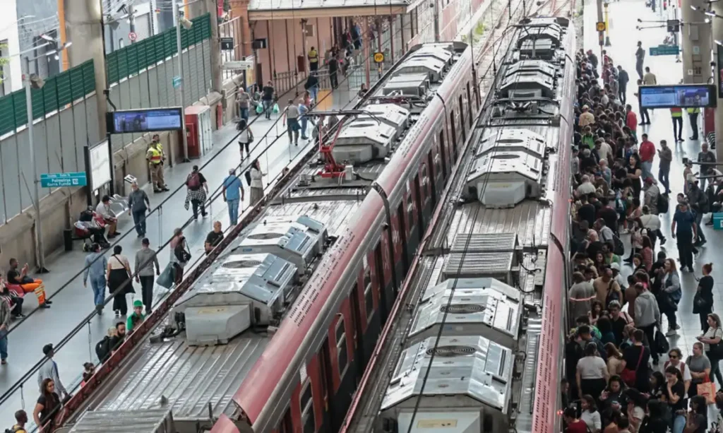 Ferroviários de SP confirmam greve por tempo indeterminado a partir desta terça