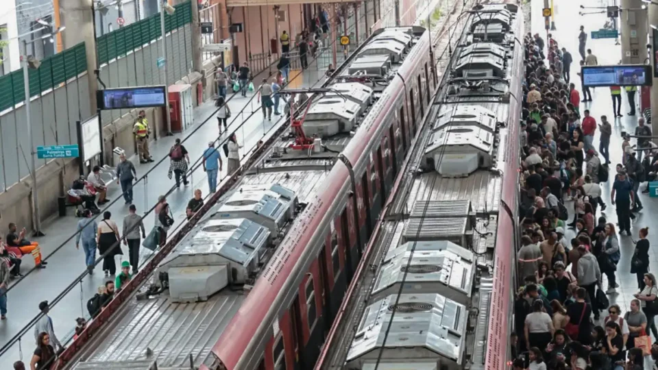Ferroviários de SP confirmam greve por tempo indeterminado a partir desta terça