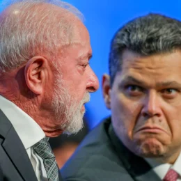 Após encontros com Lula, Alcolumbre abre caminho para PEC do fim da 6×1