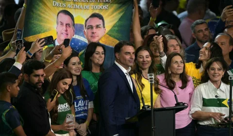 Flávio fez só 3 propostas de lei sobre segurança da mulher em 24 anos de política