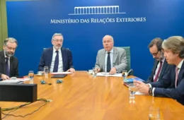 Negociação está em novo cenário e Trump orientou a favor de buscar acordo, diz ministro