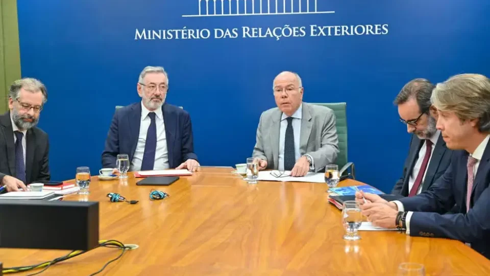 Negociação está em novo cenário e Trump orientou a favor de buscar acordo, diz ministro