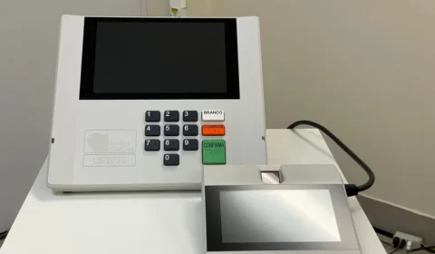 Quem inventou a urna eletrônica no Brasil? Entenda como ela funciona e por que é considerada segura
