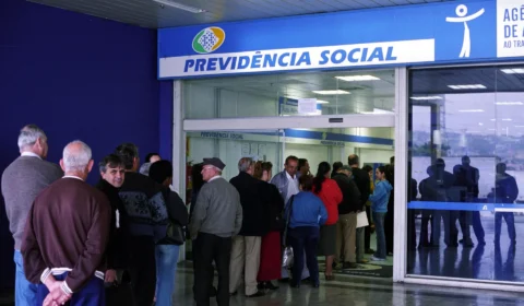 Proposta de reforma da Previdência prevê idade mínima de 67 anos e capitalização