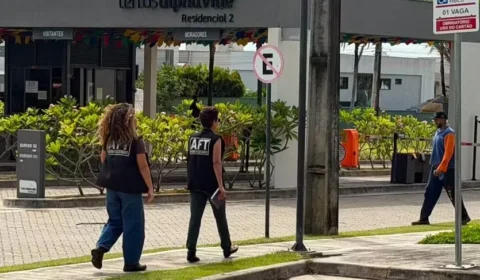 Após 55 anos de trabalho sem salário, mulher deixa casa de família investigada no CE