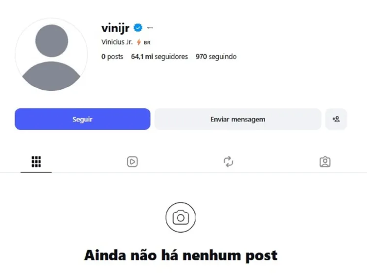 Vini Jr. apaga posts em rede social em meio a impasse por renovação no Real Madrid