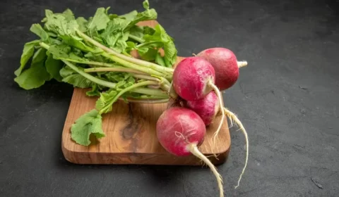 Saiba qual vegetal ajuda na formação de colágeno e fortalece sistema imunológico
