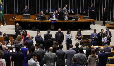 Mineradoras elogiam, mas municípios criticam PL de minerais críticos