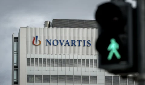 Anvisa suspende teste clínico da Novartis de substância para doenças autoimunes após 3 mortes