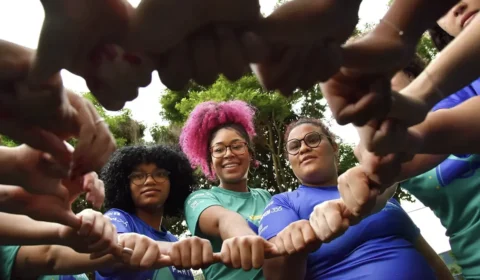 Menina que nasce hoje pode não ver igualdade de gênero na vida toda, diz relatório
