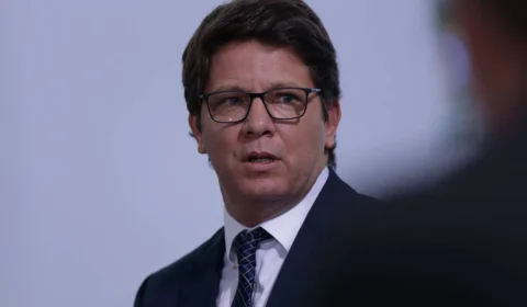Esquema de Mario Frias pode ter envolvido ‘Dark Horse’, advogados e secretários, diz PF