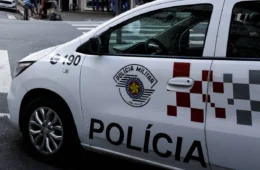 Delegado com sinais de embriaguez bate viatura em carro da PM no centro de SP, diz polícia