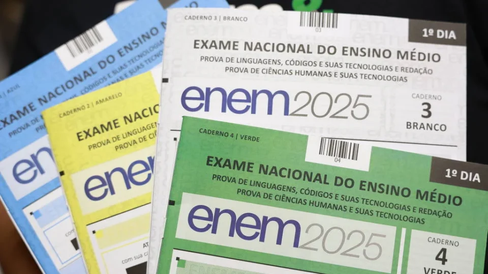 Enem pode ter novo modelo de redação, e proposta será finalizada até o fim do ano