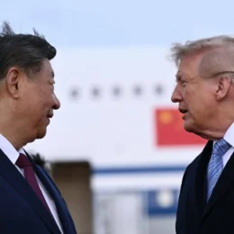 Trump diz que IA será tema de ‘grande discussão’ com Xi; regras devem permanecer como estão