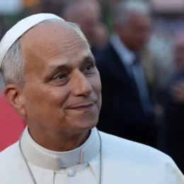Papa Leão XIV diz que extrema direita não é expressão autêntica do cristianismo