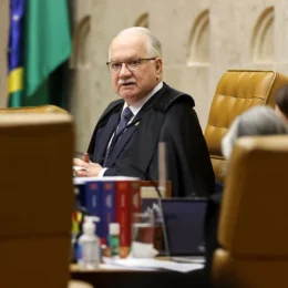 Fachin atende a pedido de Kassio e cria regra para evitar escolha de relatores no STF